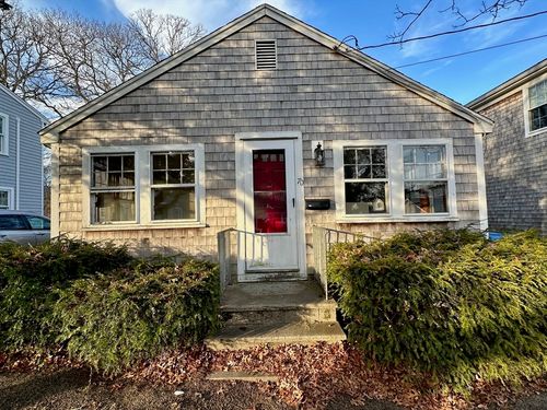 70 Cypress St, Teaticket, MA, 02536-6709 | Card Image