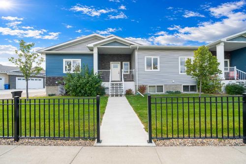 1303-401 Southlands Blvd Se, Medicine Hat, AB, T1B0T1 | Card Image