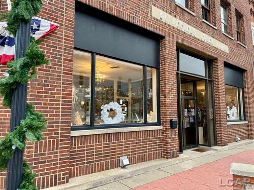 101 S Lane St, Blissfield, MI, 49228-1207 | Card Image