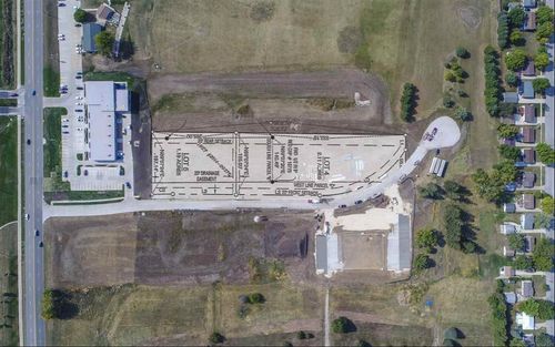 Lot 4 Provision Pkwy, Waterloo, IA, 50701 | Card Image