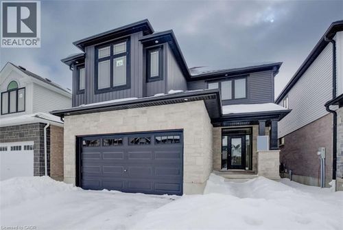 67 Crosswinds Drive, Kitchener, ON, N2A0J9 | Card Image
