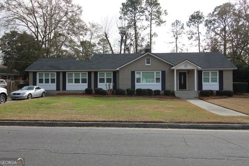 704 W Smith St, Claxton, GA, 30417-1854 | Card Image