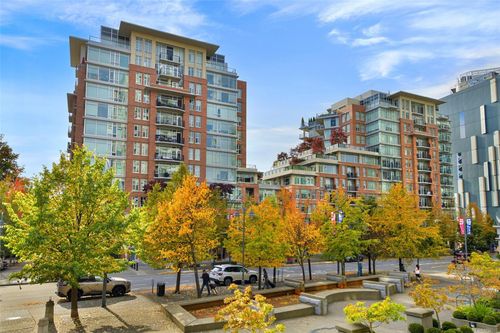 n305-737 Humboldt St, Victoria, BC, V8W1B1 | Card Image