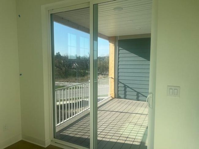 1401 - 2114 Bluestem Drive, Condo with 2 bedrooms, 2 bathrooms and null parking in WAUKESHA WI | Image 15