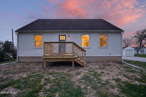 8040 Jerusalem Rd, Oregon, OH, 43616-5711 | Card Image