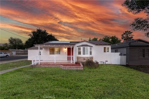 10980 Burnet Ave, San Fernando, CA, 91345-1506 | Card Image