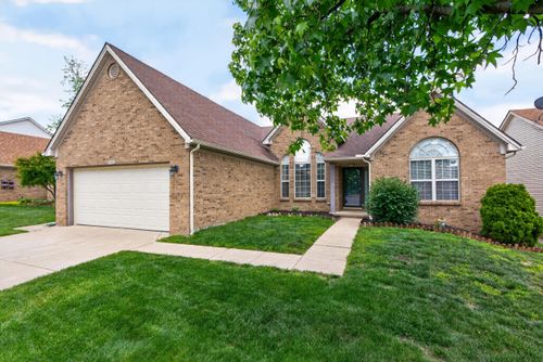 2957 Sandersville Rd, Lexington, KY, 40511-8859 | Card Image
