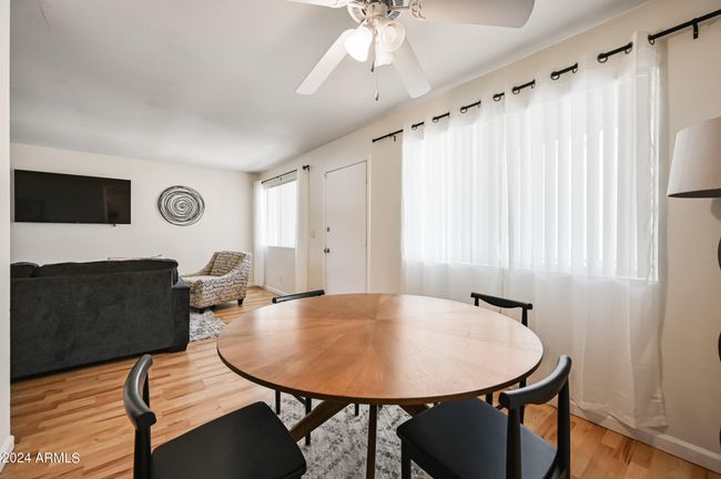 230 - 1702 W Tuckey Ln, Condo with 2 bedrooms, 1 bathrooms and null parking in Phoenix AZ | Image 4