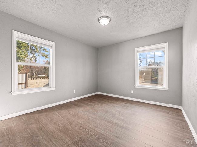 3500 W Overland Rd, Home with 5 bedrooms, 3 bathrooms and 5 parking in Boise ID | Image 9