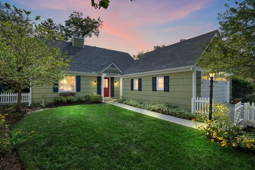 2-1506-2 Del Vista Dr, Valparaiso, IN, 46385-3322 | Card Image