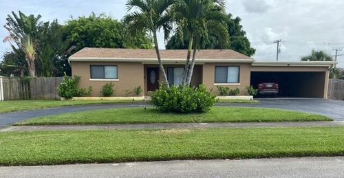 344 Date Palm Dr, Lake Park, FL, 33403-3408 | Card Image