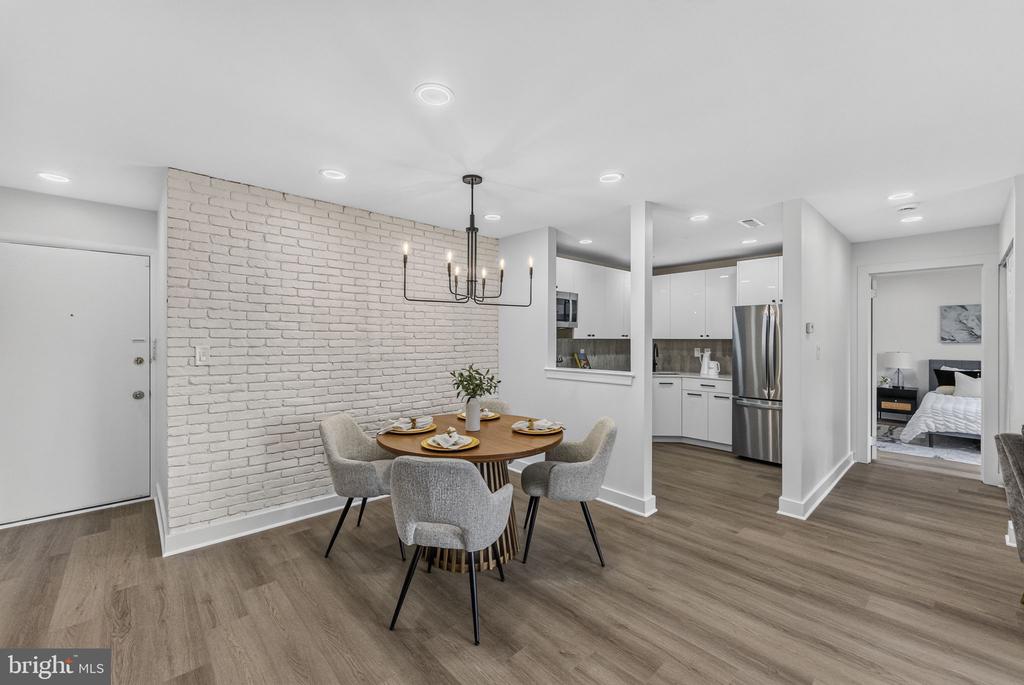 Residential in PLAINSBORO 4