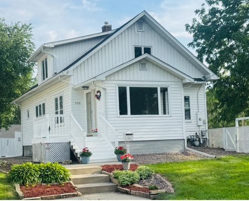 508 Oak Ave Sw, Montgomery, MN, 56069-1113 | Card Image