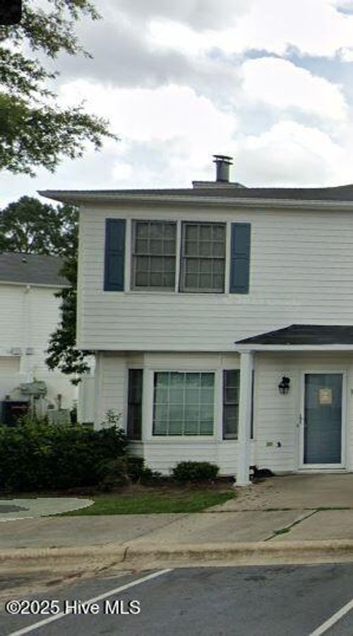 unit-n1-3826 Sterling Pointe Dr, Winterville, NC, 28590-8855 | Card Image
