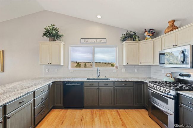 14750 Eastonville Rd, House other with 4 bedrooms, 3 bathrooms and 2 parking in Elbert CO | Image 18