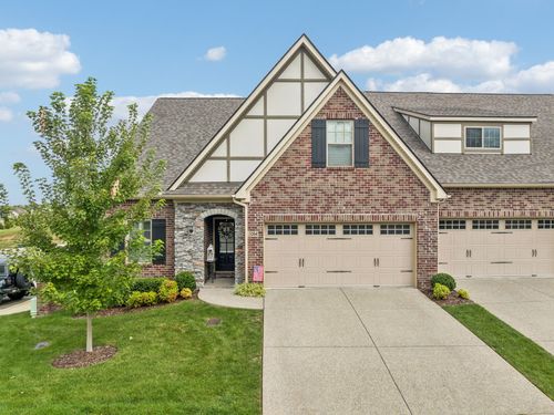 3204 Chaucer Ln, Gallatin, TN, 37066-3991 | Card Image