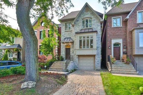 136 Bowood Ave, Toronto, ON, M4N1Y5 | Card Image