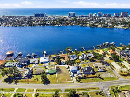 6401 N Lagoon Dr, Panama City Beach, FL, 32408-3719 | Card Image