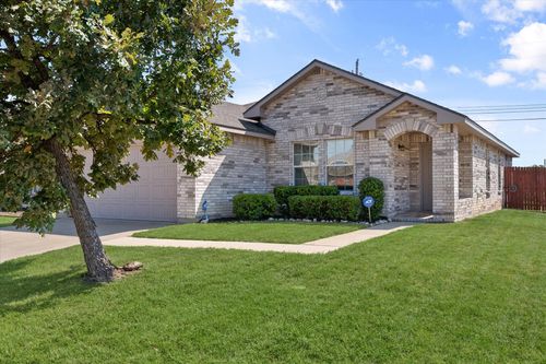 9100 Noontide Dr, Fort Worth, TX, 76179-5298 | Card Image