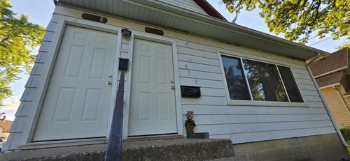 918 Jefferson Ave, Albert Lea, MN, 56007-2720 | Card Image