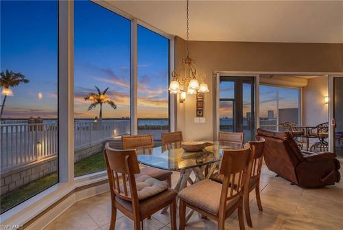 522-4137 Bay Beach Ln, FORT MYERS BEACH, FL, 33931-8903 | Card Image