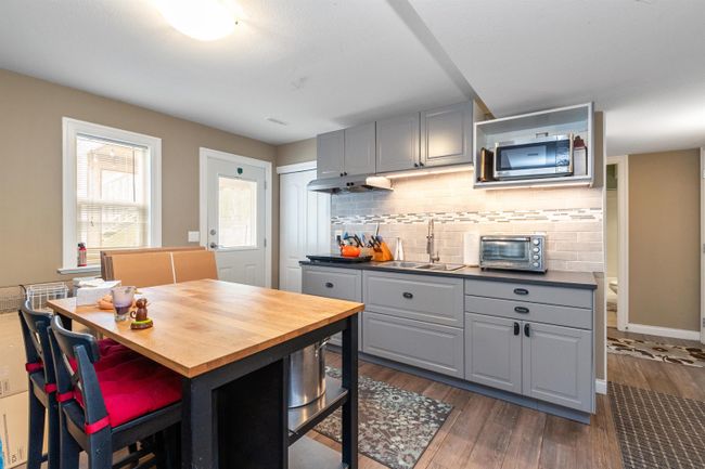 33571 12 Avenue, House other with 4 bedrooms, 3 bathrooms and 6 parking in Mission BC | Image 23
