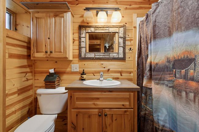 7952 Main St, House other with 3 bedrooms, 2 bathrooms and null parking in Newaygo MI | Image 28