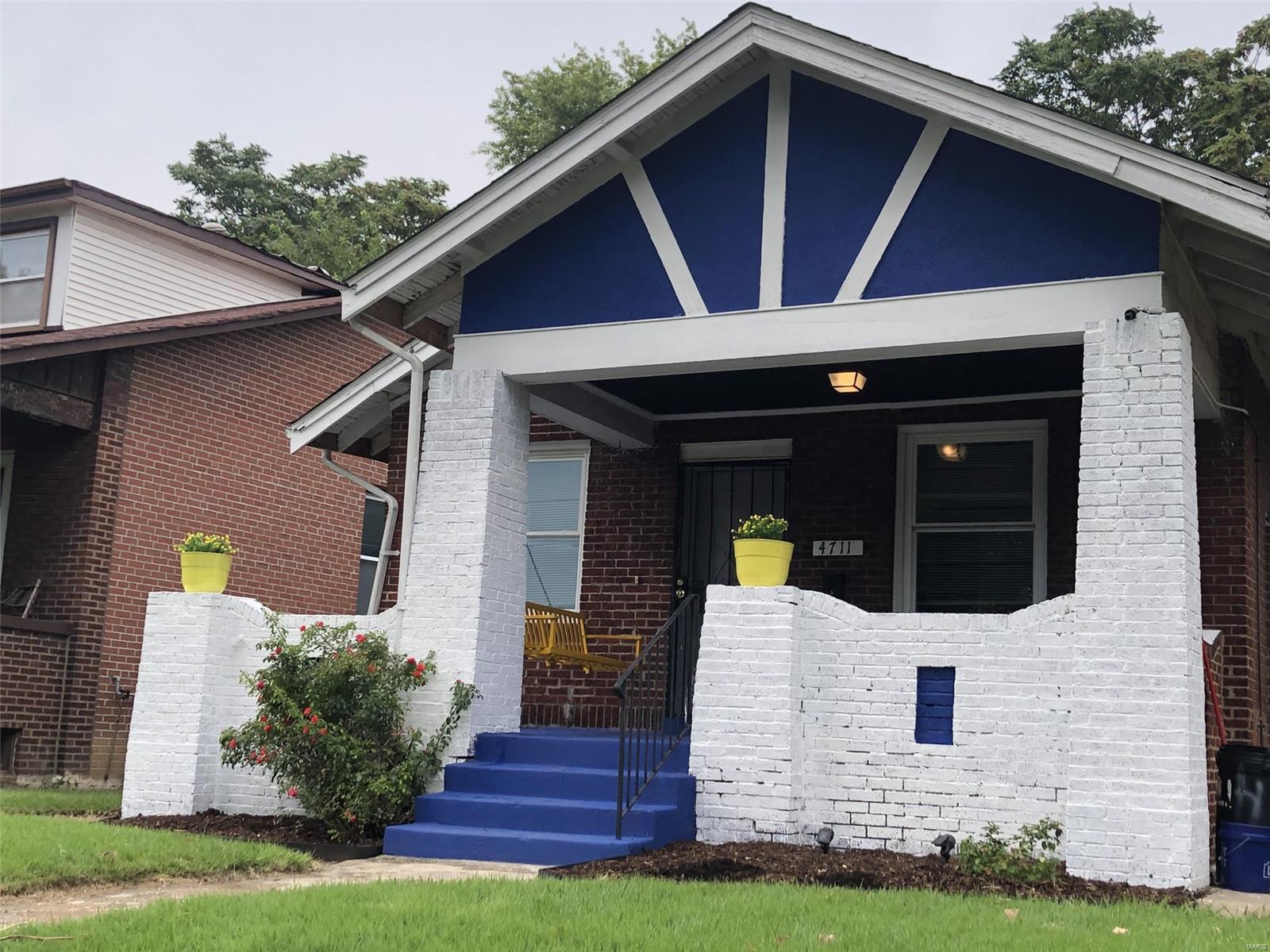 Lewis Pl, Saint Louis, MO 63113