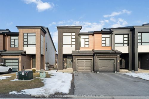 206 Big Dipper St, Manotick, ON, K4M0K5 | Card Image