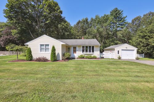 22 Lake Rd, Woodbury, CT, 06798-2325 | Card Image