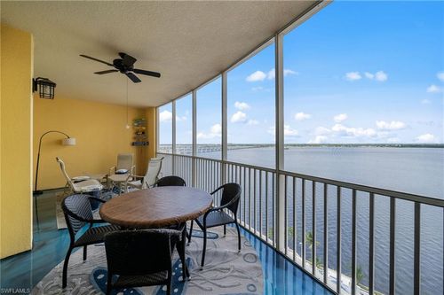 1404-2743 1st St, FORT MYERS, FL, 33916-1872 | Card Image