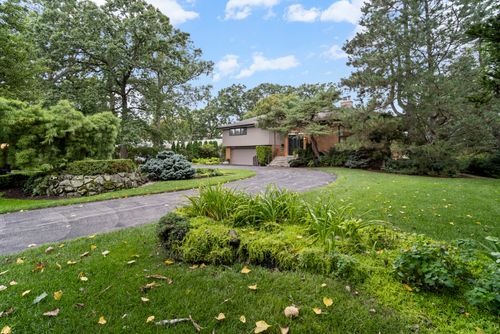 1230 Fairfield Rd, Glencoe, IL, 60022-1011 | Card Image