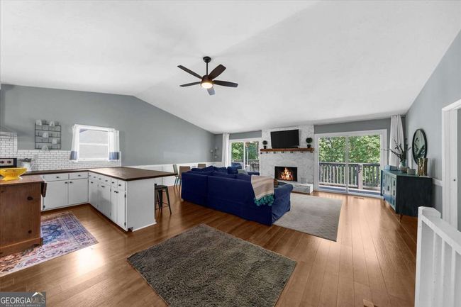 9430 Chestatee Ct, House other with 3 bedrooms, 3 bathrooms and 1 parking in Gainesville GA | Image 7