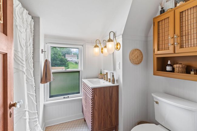 231 Glenview Ave, House other with 3 bedrooms, 2 bathrooms and null parking in Wauwatosa WI | Image 21