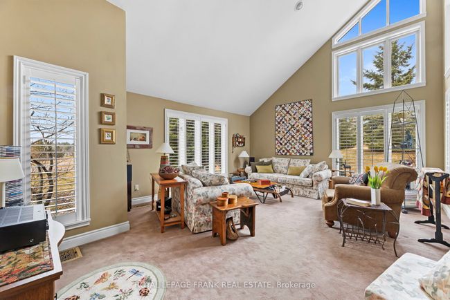 11 Mansfield Park Crt, House other with 5 bedrooms, 3 bathrooms and 10 parking in Port Perry ON | Image 10