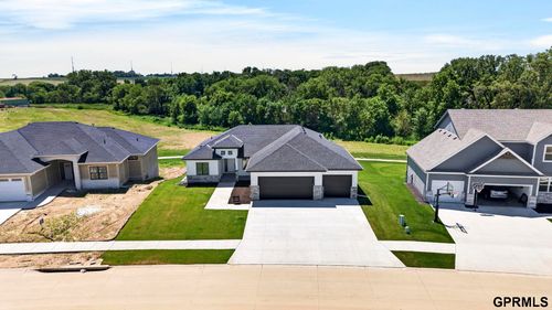 18309 Acorn Dr, Gretna, NE, 68028-7053 | Card Image