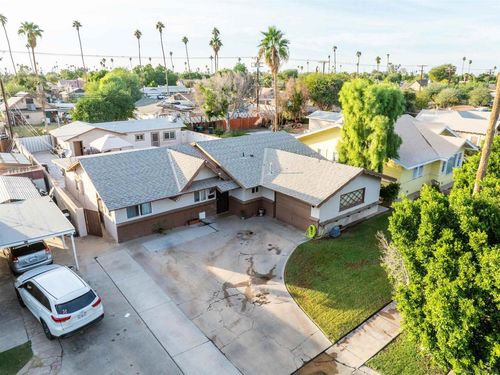 651 Maple Ave, Holtville, CA, 92250-1307 | Card Image
