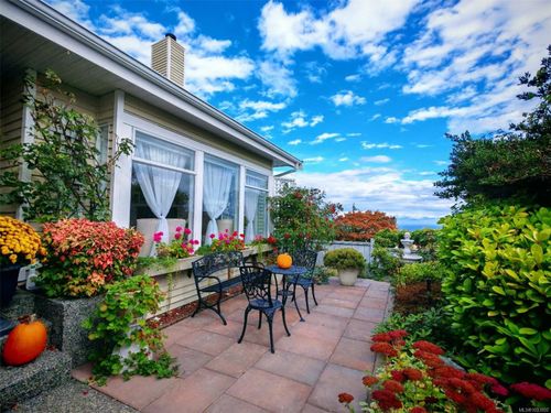 3653 Glen Oaks Dr, Nanaimo, BC, V9T5L3 | Card Image