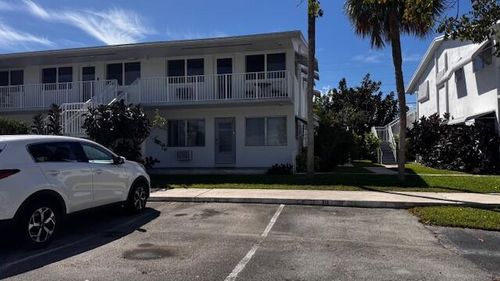 111-2000 Ne 51st Ct, Fort Lauderdale, FL, 33308-3762 | Card Image