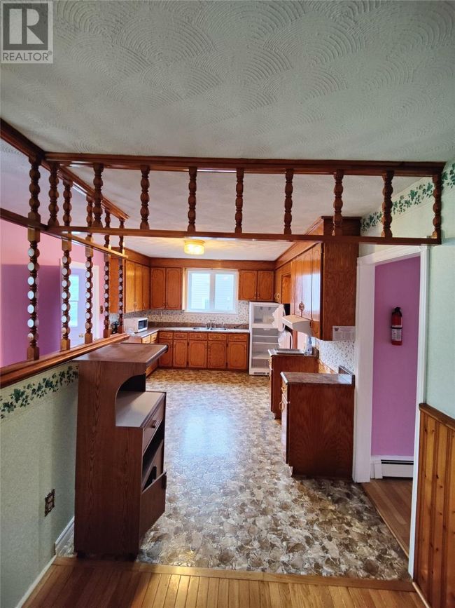 69 Main St N, House other with 2 bedrooms, 2 bathrooms and null parking in Glovertown NL | Image 13