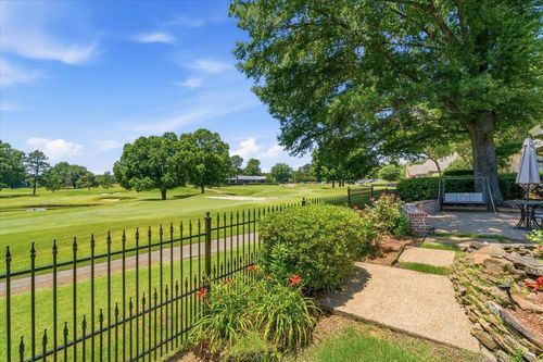 10211 Carnegie Club Dr, Collierville, TN, 38017-9000 | Card Image