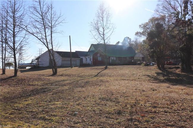 9010 Old 421 Rd, House other with 3 bedrooms, 2 bathrooms and null parking in Julian NC | Image 9