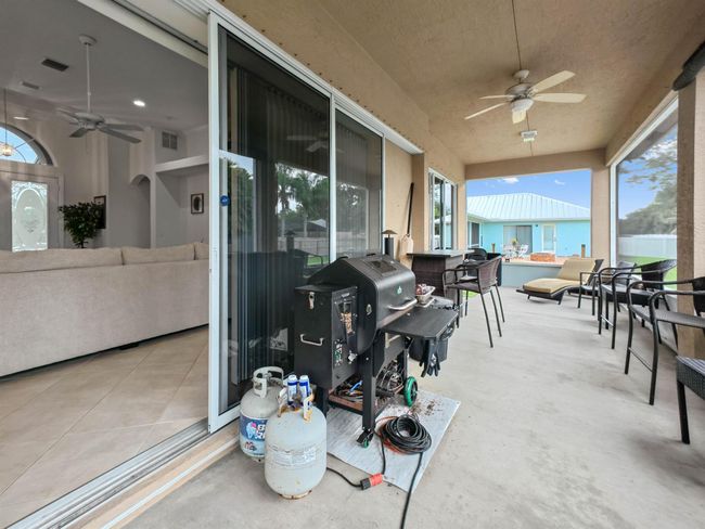 2450 Sw Summit St, House other with 3 bedrooms, 2 bathrooms and null parking in Port Saint Lucie FL | Image 38
