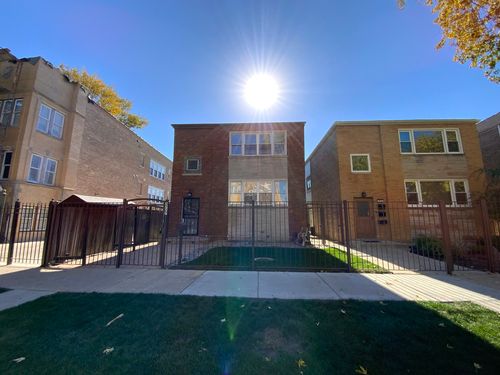 2-3727 W Wilson Avenue, Chicago, IL, 60625 | Card Image
