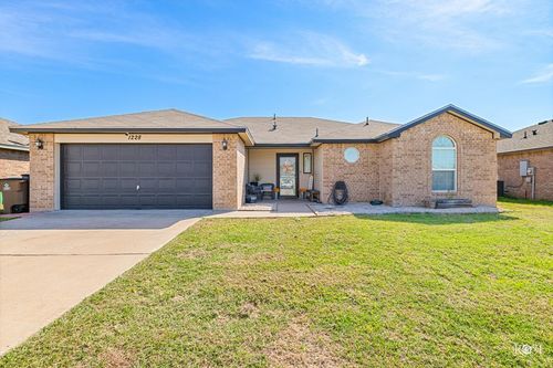 1228 Wallace Ln, San Angelo, TX, 76905-2324 | Card Image