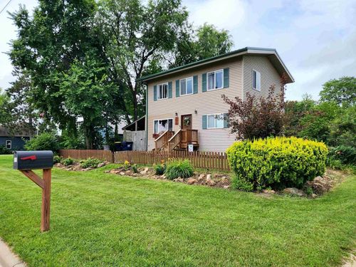 319 N Washington St, New Lisbon, WI, 53950-1017 | Card Image