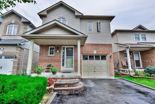 34 Ridgemore Cres, Brampton, ON, L7A2L4 | Card Image