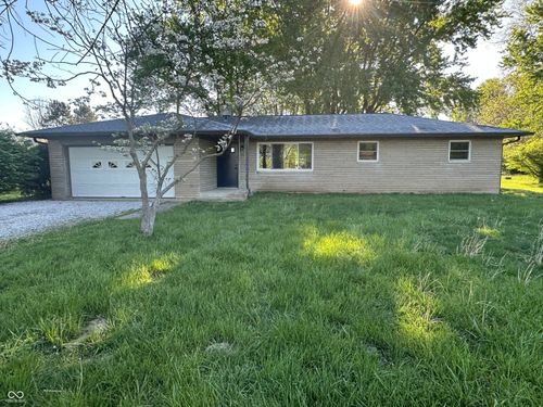 973 Mullinix Rd, Greenwood, IN, 46143-8657 | Card Image