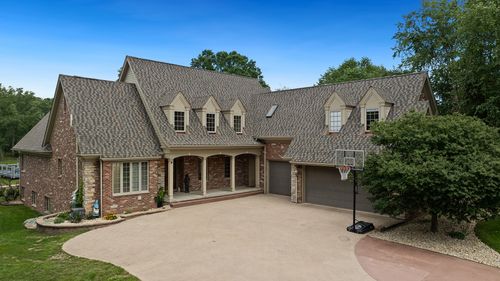 1695 N Sauk Trail Road, Oregon, IL, 61061 | Card Image