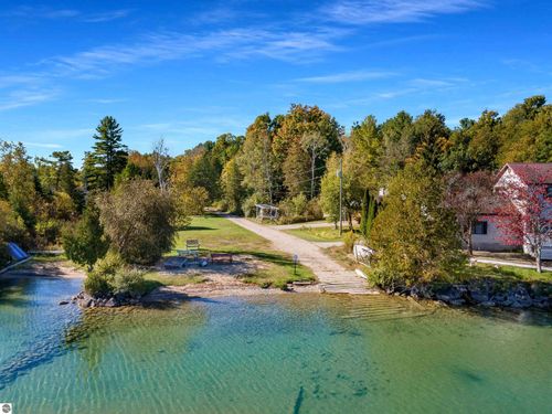 7646 Timberline Road, Williamsburg, MI, 49690 | Card Image